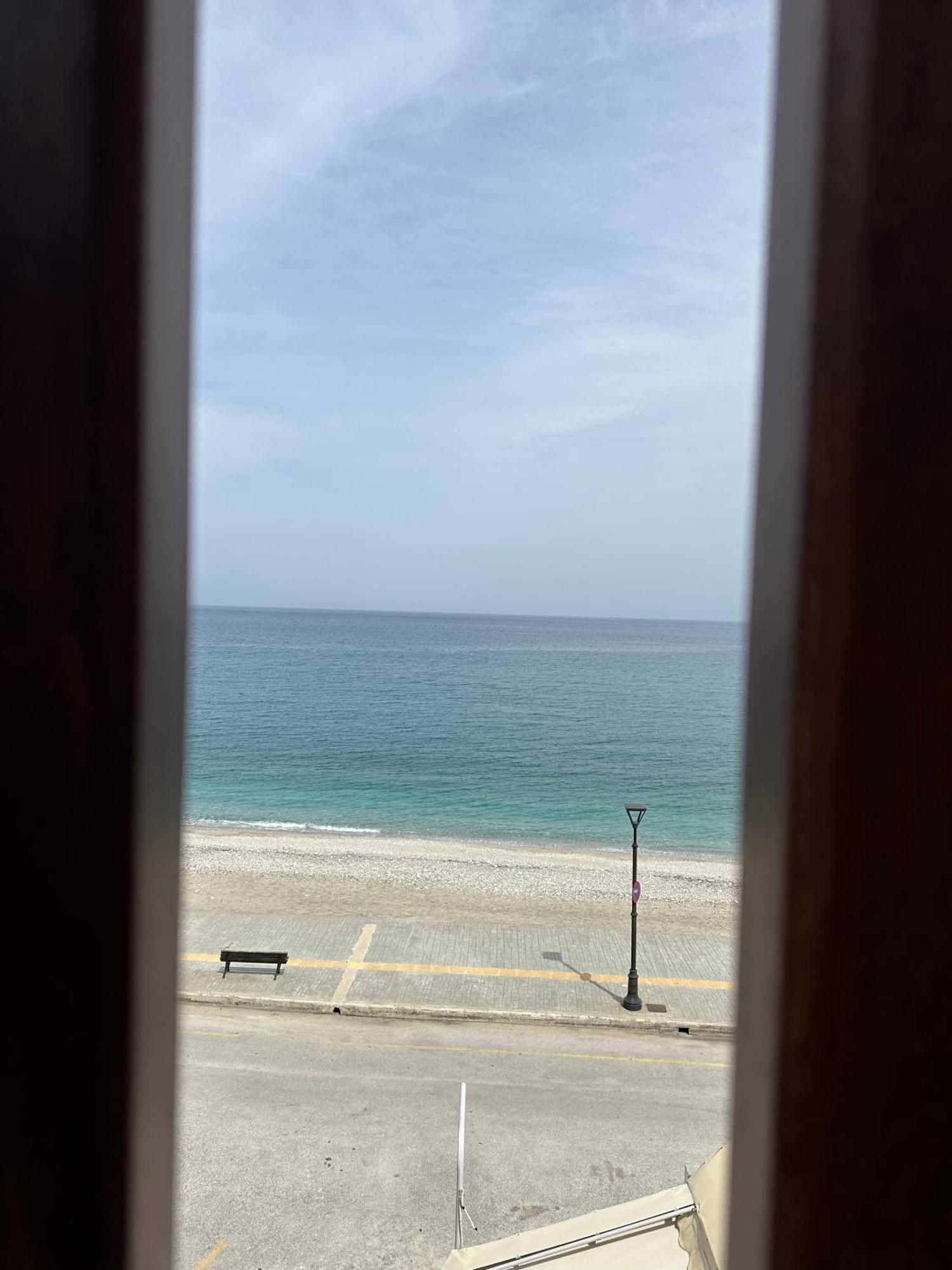 Amelia Beach Apartments Agios Ioannis  Extérieur photo