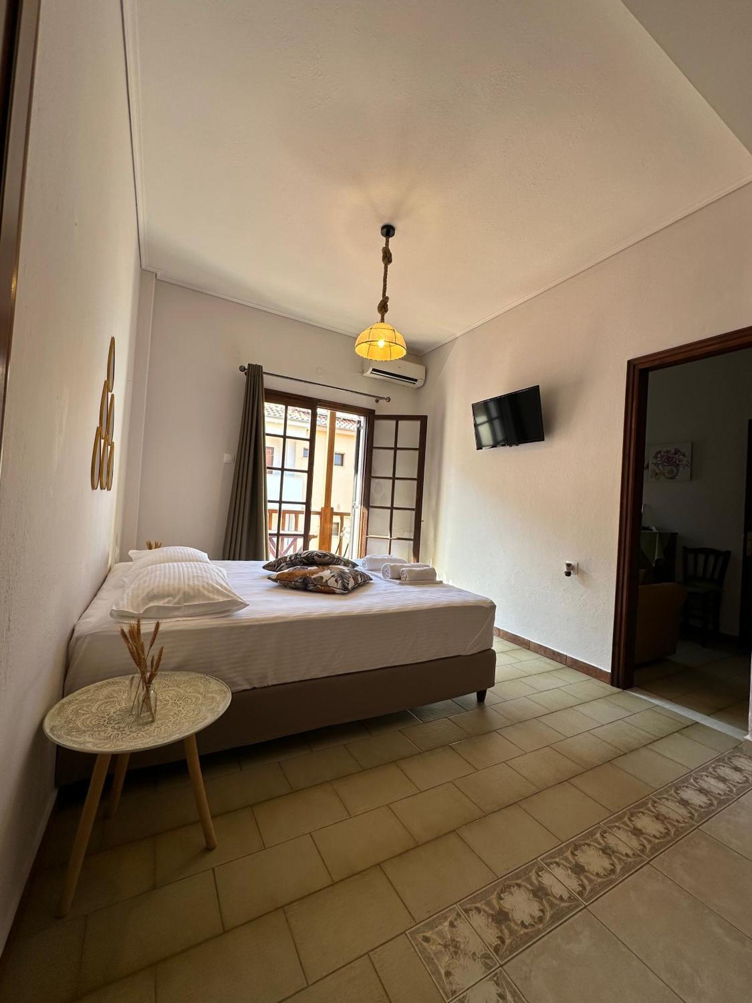 Amelia Beach Apartments Agios Ioannis  Extérieur photo
