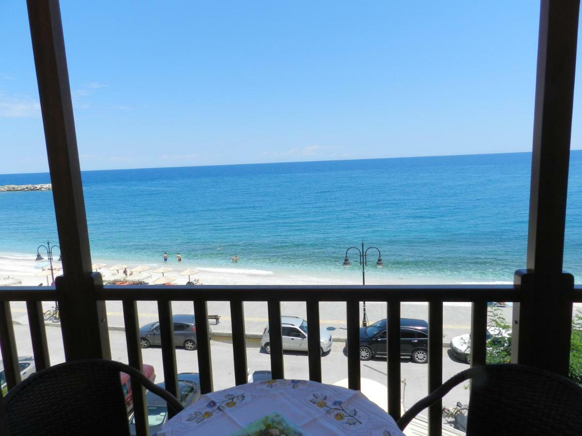 Amelia Beach Apartments Agios Ioannis  Extérieur photo